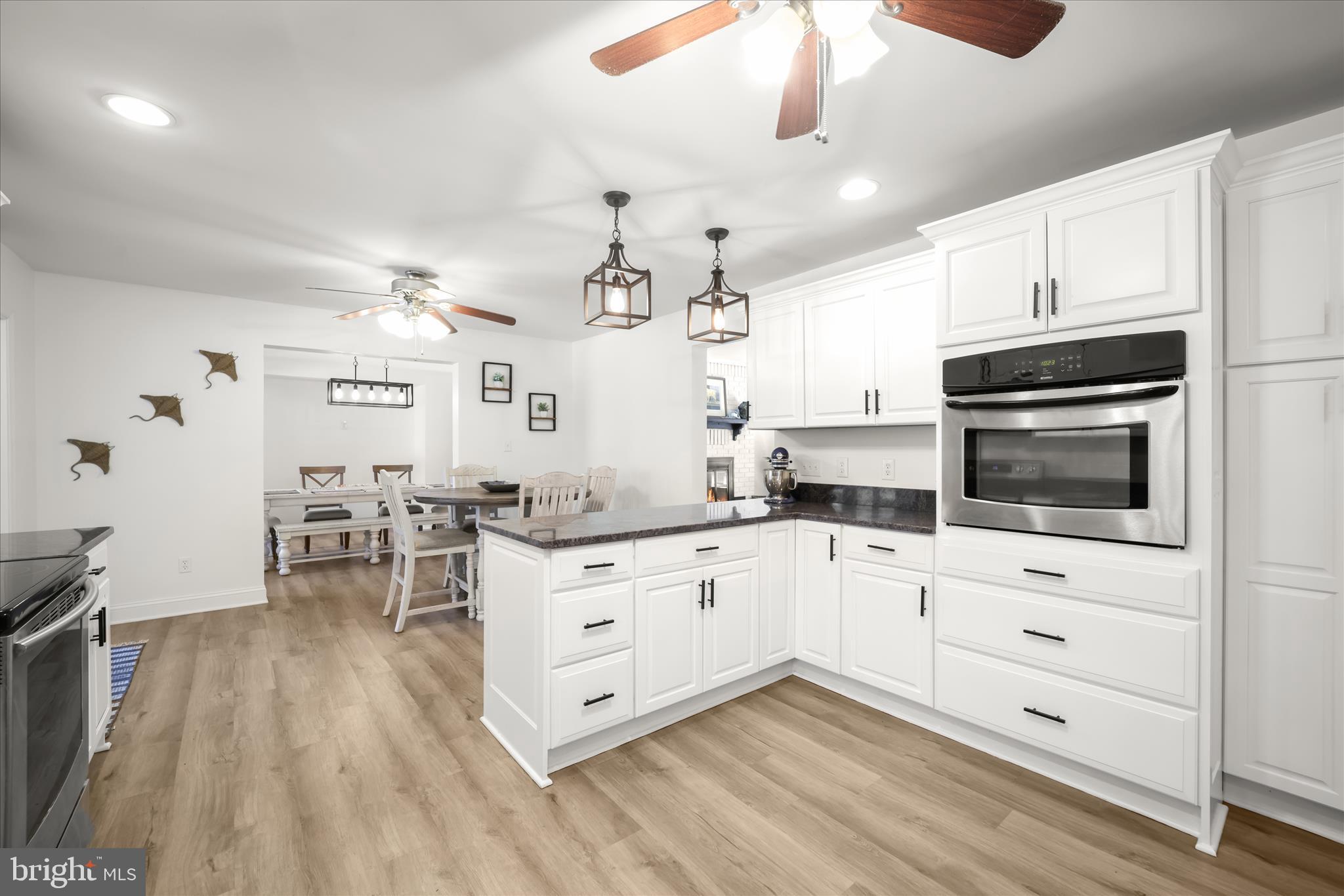 3045 Holland Cliffs Road Huntingtown, MD 20639 - Photo 23 of 94 Kitchen