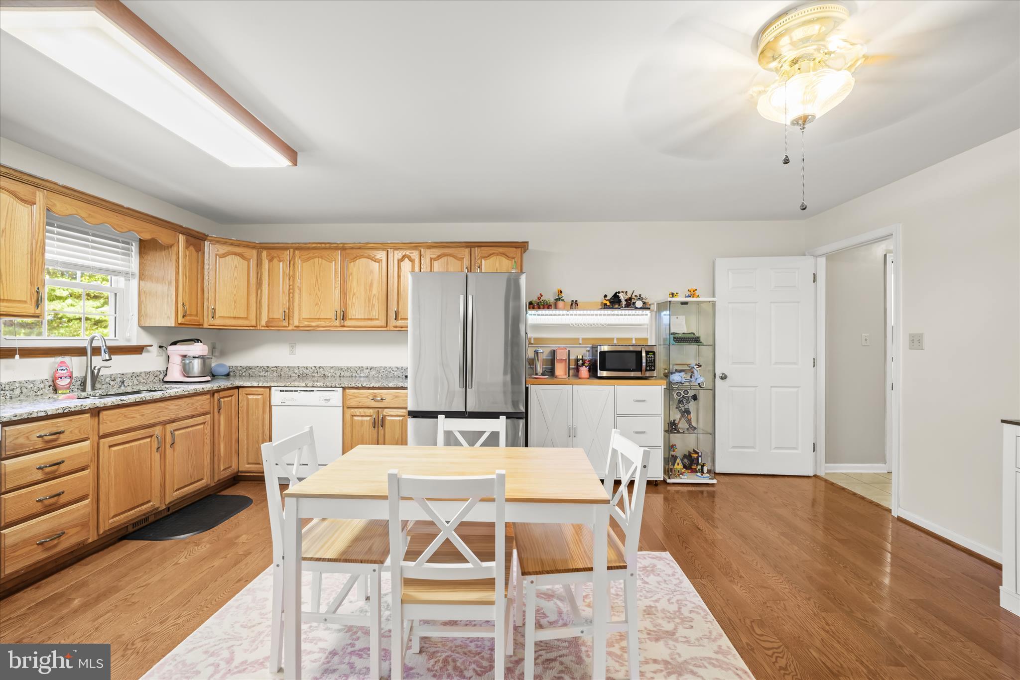 3045 Holland Cliffs Road Huntingtown, MD 20639 - Photo 37 of 94 In-Law Suite Kitchen