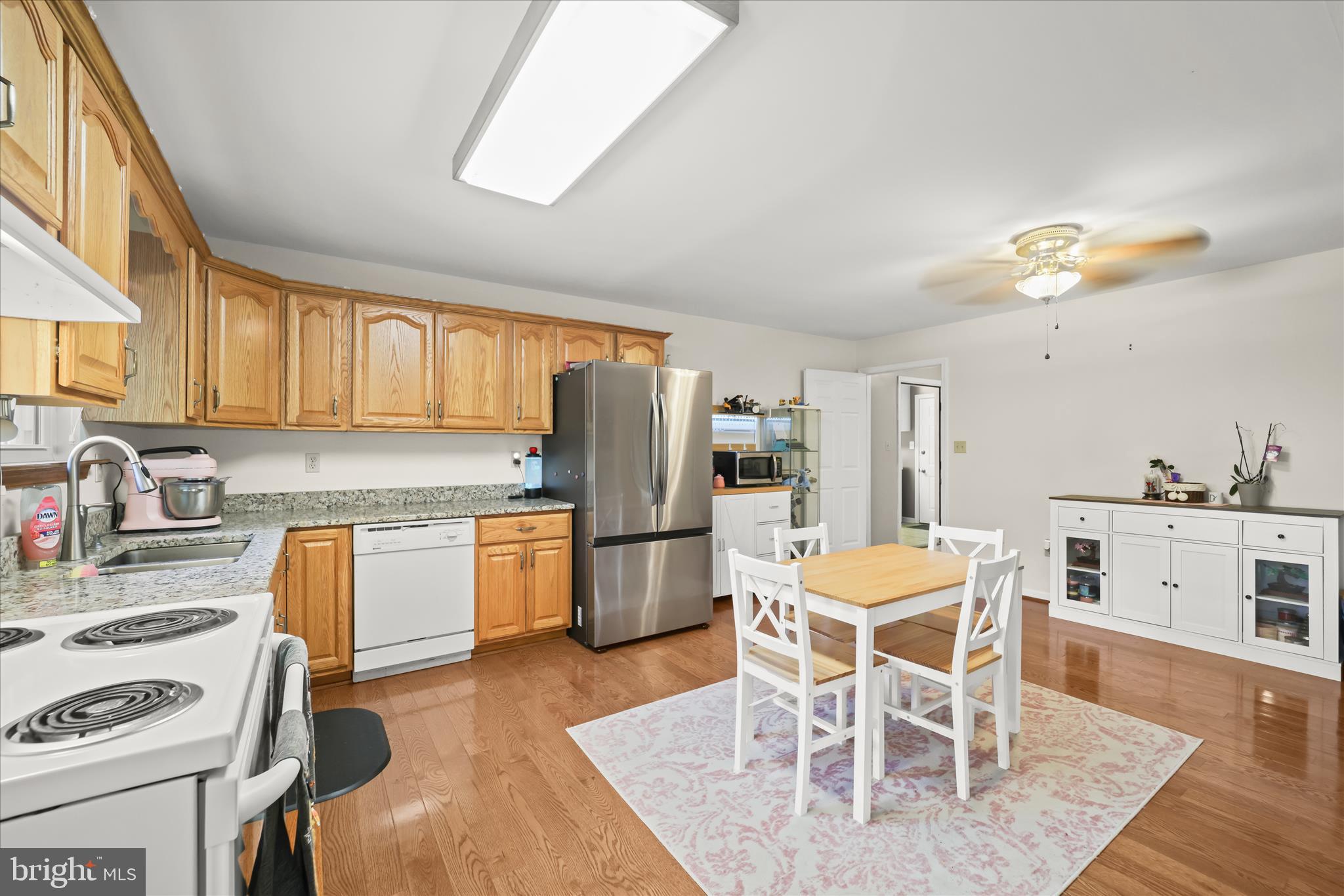 3045 Holland Cliffs Road Huntingtown, MD 20639 - Photo 38 of 94 In-Law Suite Kitchen