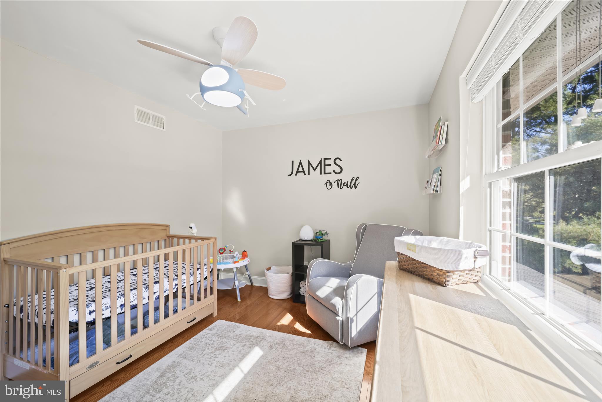 3045 Holland Cliffs Road Huntingtown, MD 20639 - Photo 49 of 94 Upstairs Bedroom 1