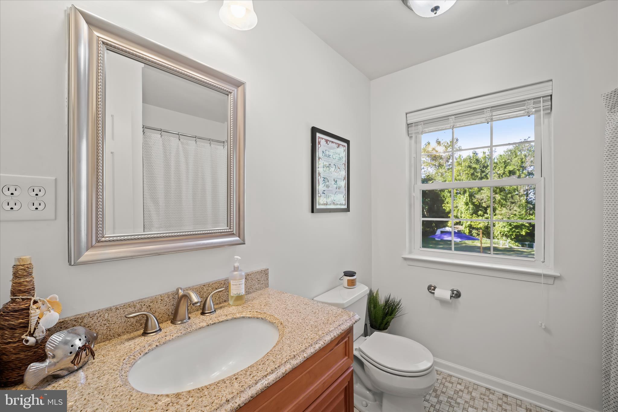 3045 Holland Cliffs Road Huntingtown, MD 20639 - Photo 51 of 94 Upstairs Full Bath 1