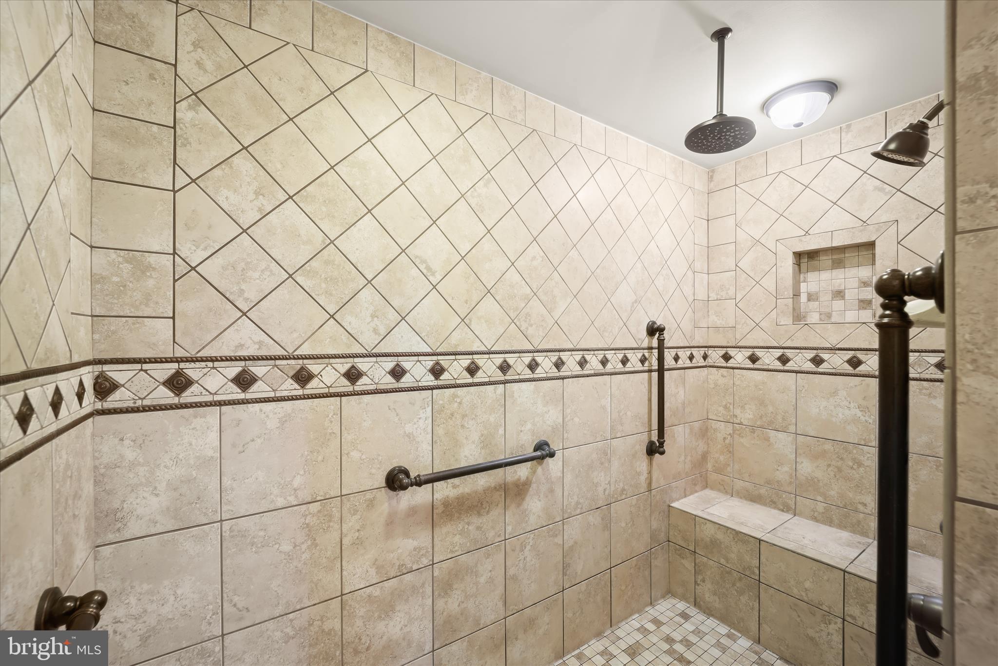 3045 Holland Cliffs Road Huntingtown, MD 20639 - Photo 60 of 94 Primary Bathroom