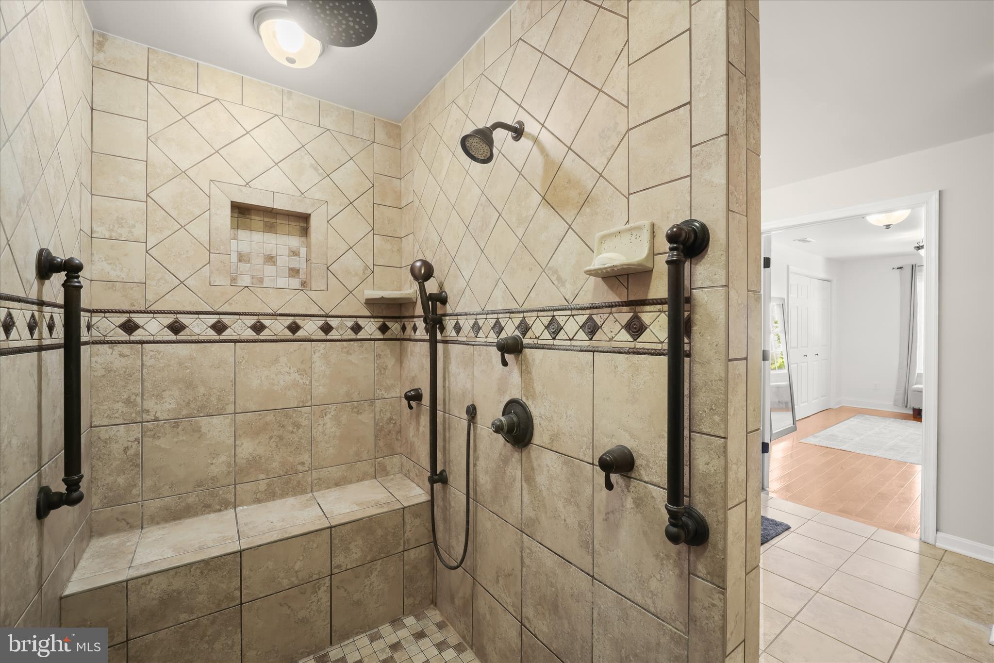 3045 Holland Cliffs Road Huntingtown, MD 20639 - Photo 62 of 94 Primary Bathroom