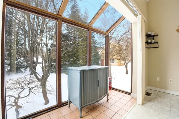 $552,500 | 47 Drew Woods Drive, Derry, NH 03038