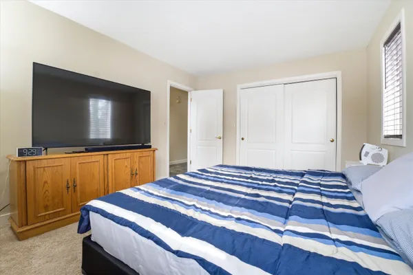 $552,500 | 47 Drew Woods Drive, Derry, NH 03038