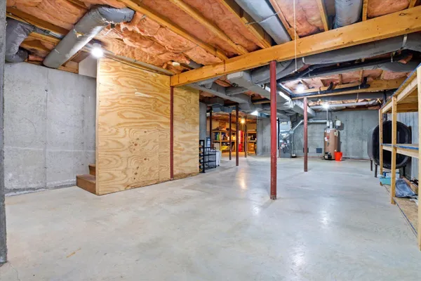 $552,500 | 47 Drew Woods Drive, Derry, NH 03038