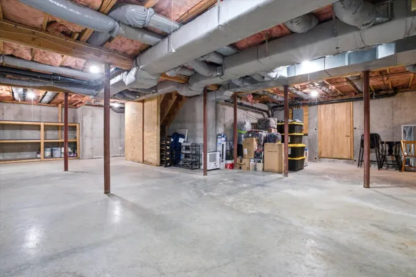 $552,500 | 47 Drew Woods Drive, Derry, NH 03038