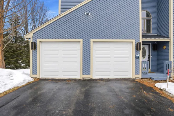 $552,500 | 47 Drew Woods Drive, Derry, NH 03038