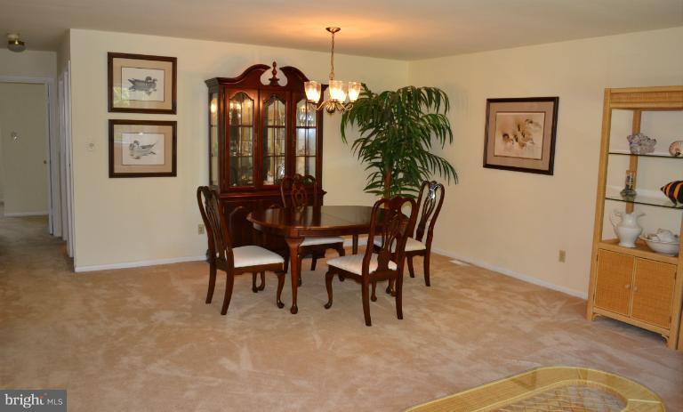 412 Walnut Drive Annapolis, MD 21403 - Photo 1 of 22 Dining Room