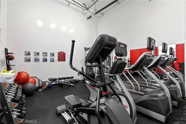 $1,800 | 420 San Pedro Street, Unit 329, Los Angeles, CA 90013