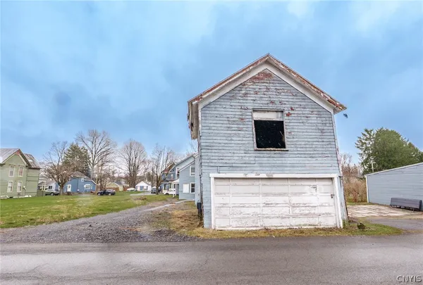 $139,000 | 207 Kossuth Street, Rome, NY 13440