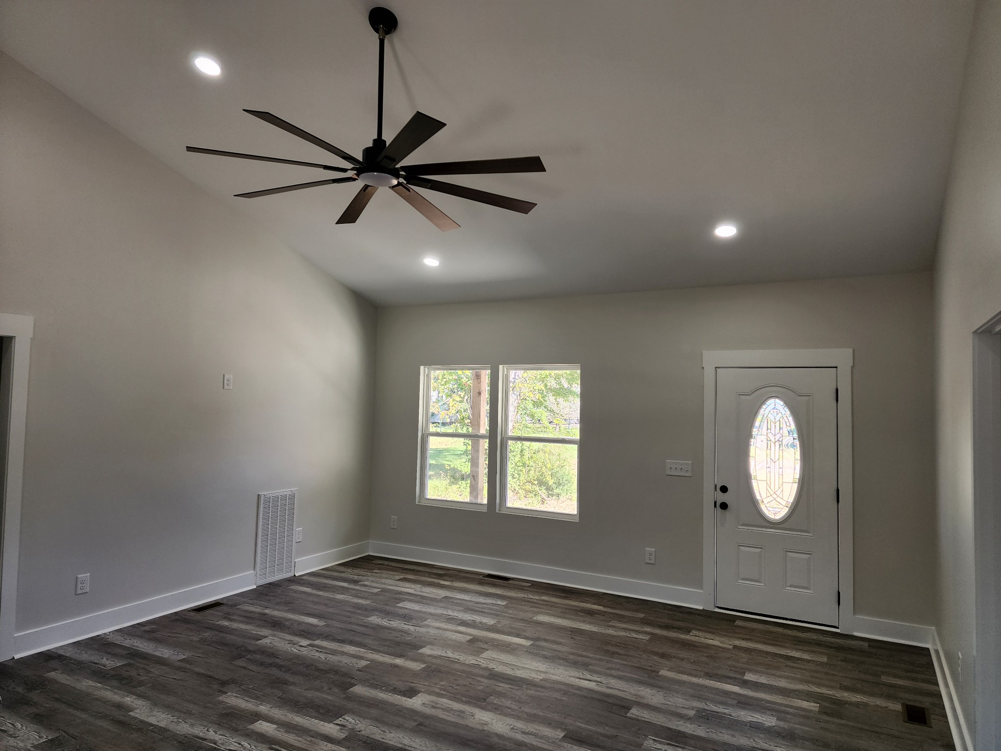 711 Turkey Creek Road Tullahoma, TN 37388 - Photo 3 of 21 Gallery Image 3