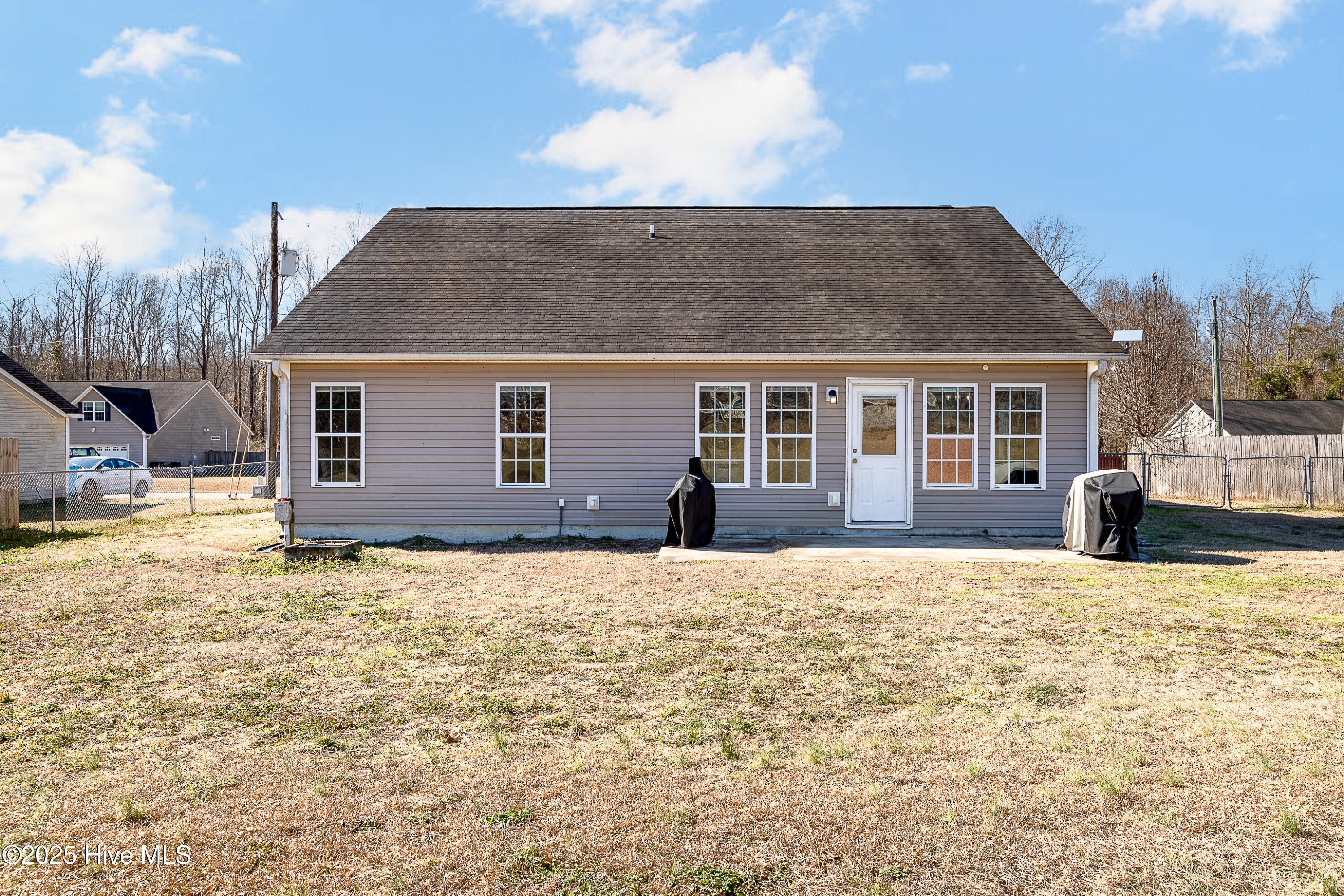 509 Southwest Ridge Drive Richlands, NC 28574 - Photo 20 of 23 21 (1)