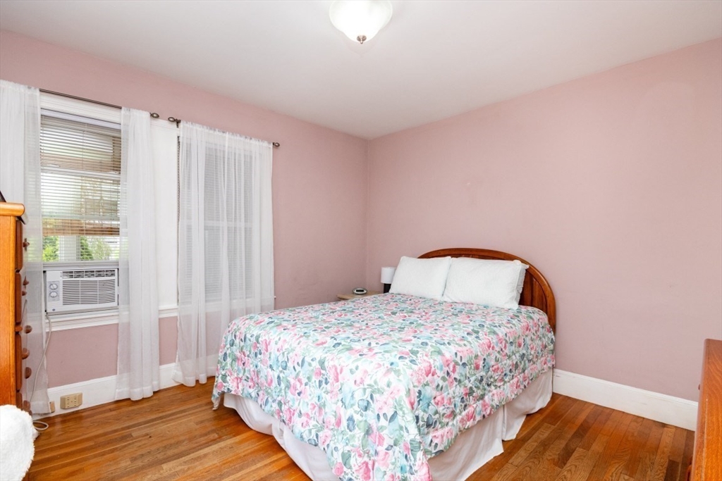 19 Northdale Road Boston, MA 02132 - Photo 13 of 37 Gallery Image 13
