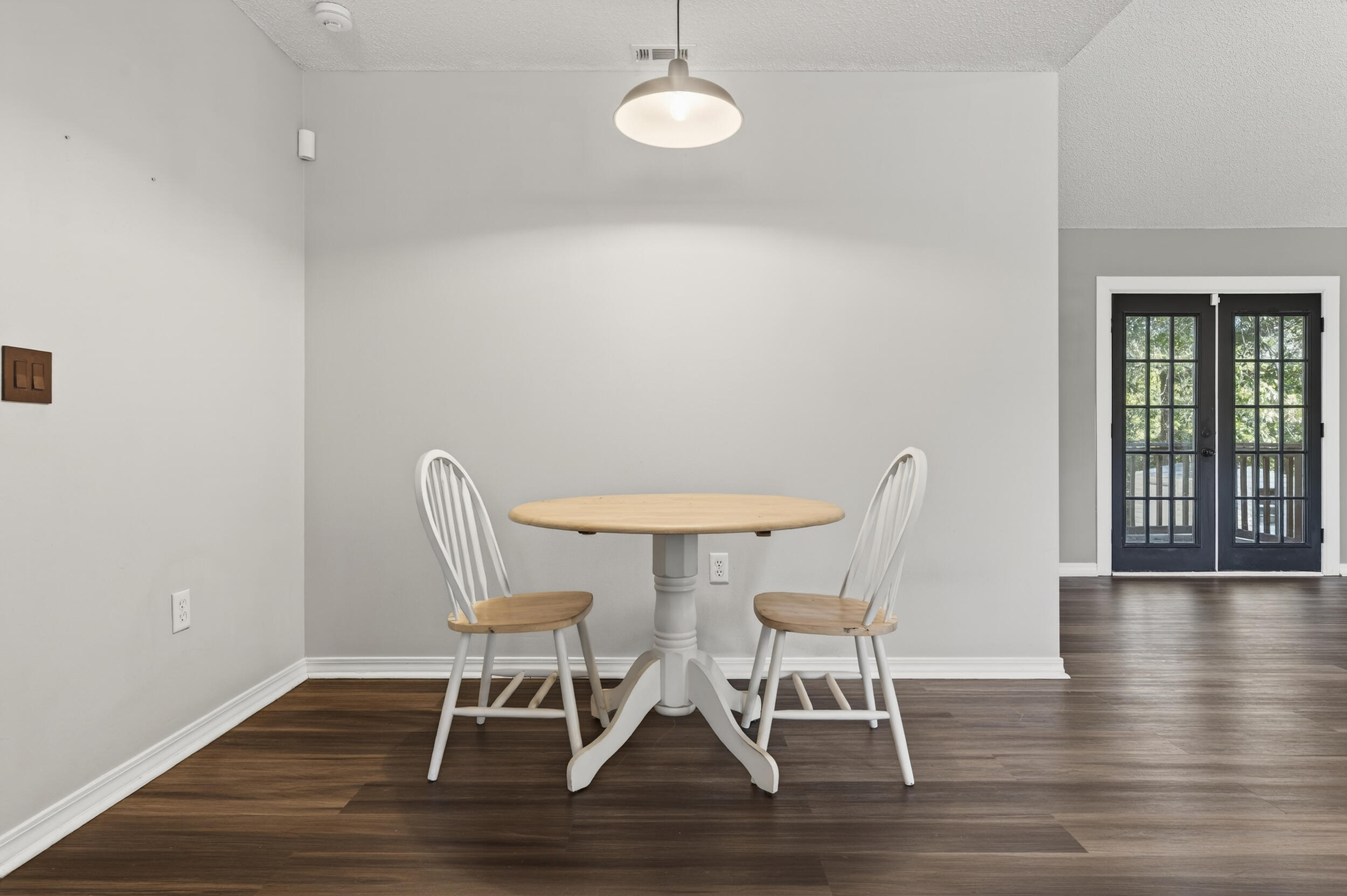 322 Strawbridge Drive Crestview, FL 32539 - Photo 13 of 48 322 strawbridge dr-crestview-13