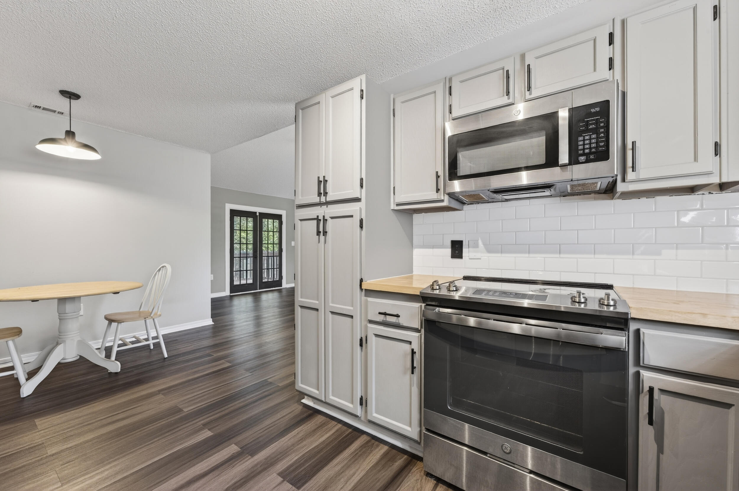 322 Strawbridge Drive Crestview, FL 32539 - Photo 18 of 48 322 strawbridge dr-crestview-18