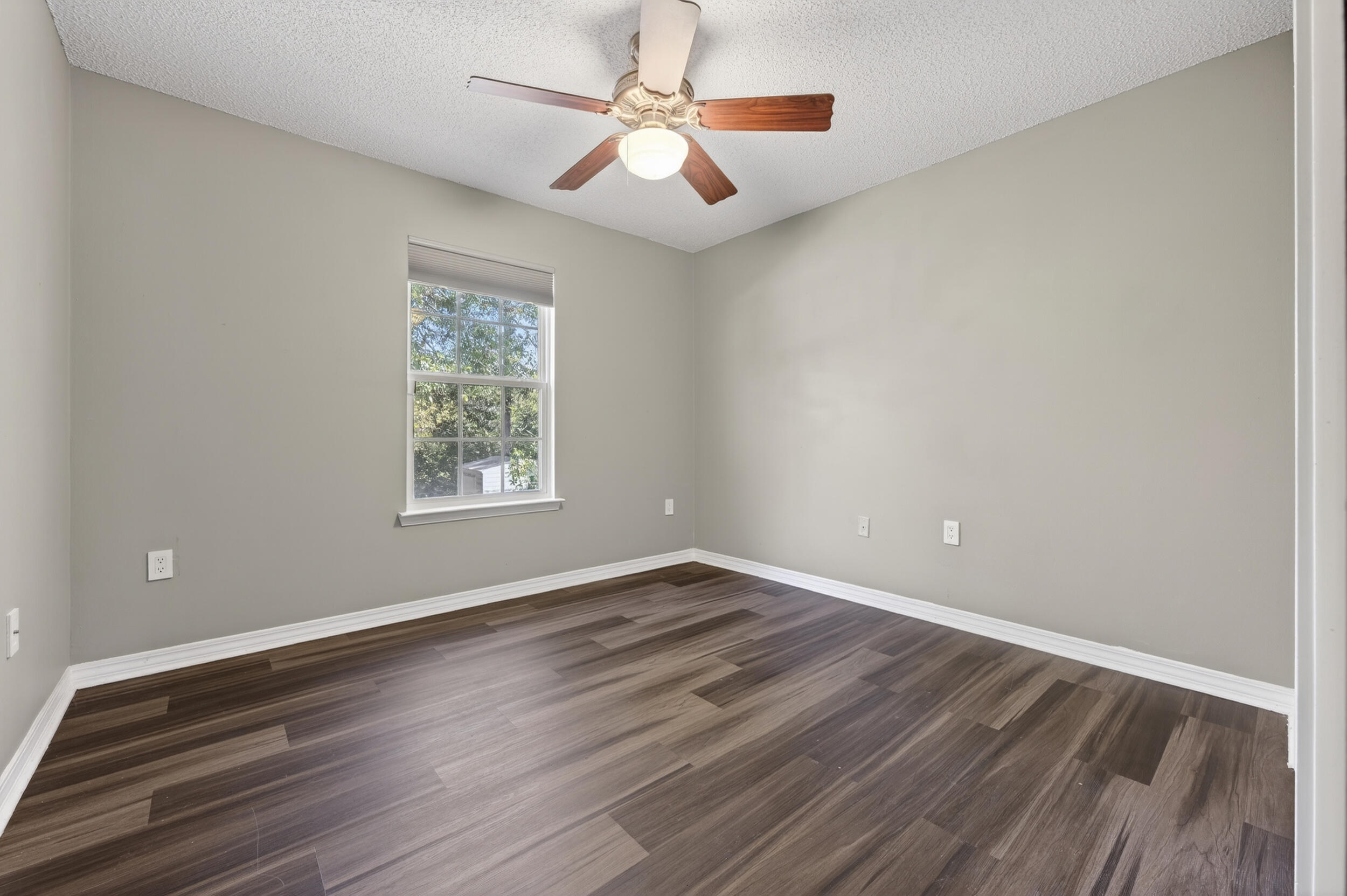 322 Strawbridge Drive Crestview, FL 32539 - Photo 33 of 48 322 strawbridge dr-crestview-33