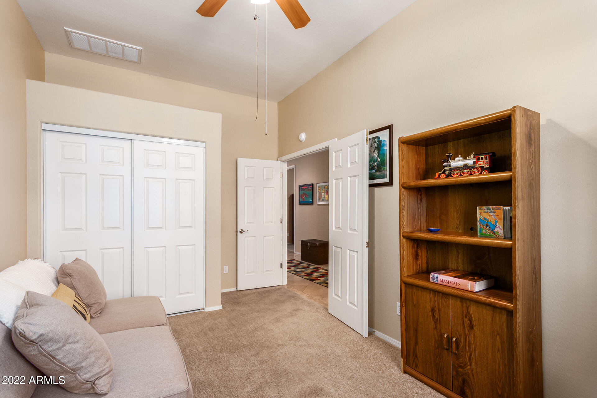 2435 East Fremont Road Phoenix, AZ 85042 - Photo 11 of 32 05-Fremont