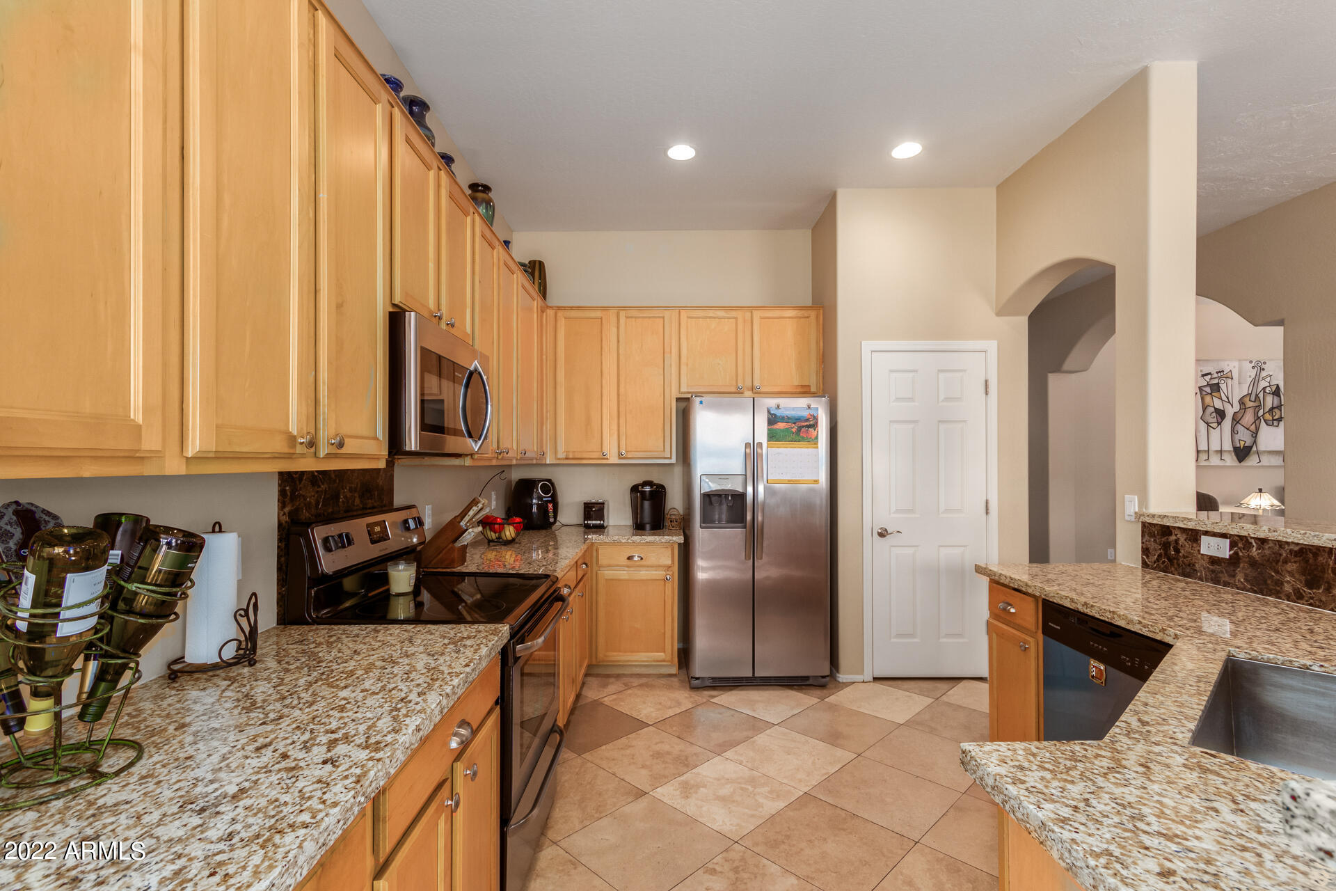 2435 East Fremont Road Phoenix, AZ 85042 - Photo 27 of 32 21-Fremont