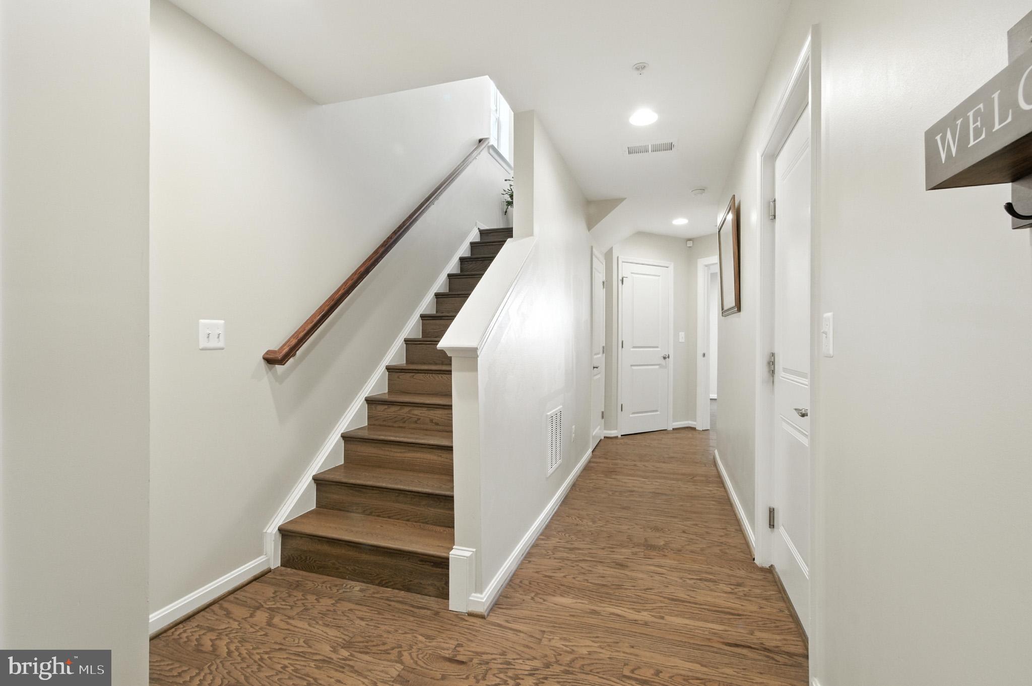 1052 Owens Road Oxon Hill, MD 20745 - Photo 6 of 34 Lower level Entrance