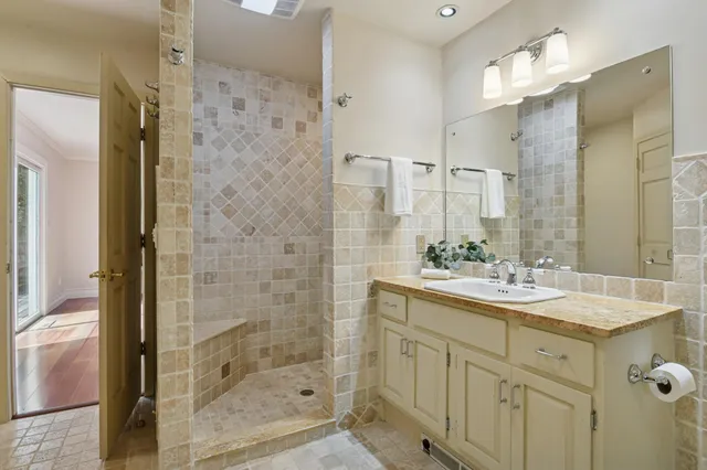 $775,000 | 18213 Hermitage Way, Minnetonka, MN 55345