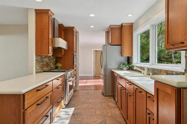 $775,000 | 18213 Hermitage Way, Minnetonka, MN 55345