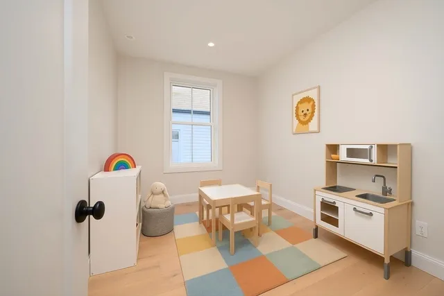 $1,165,000 | 45 Chickatawbut Street, Unit 1, Boston, MA 02122