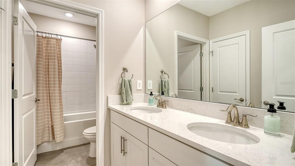 17832 Gulf Ranch Place Bradenton, FL 34211 - Photo 23 of 44