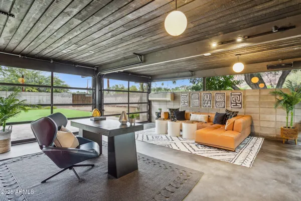 $1,999,999 | 4324 East Stanford Drive, Phoenix, AZ 85018
