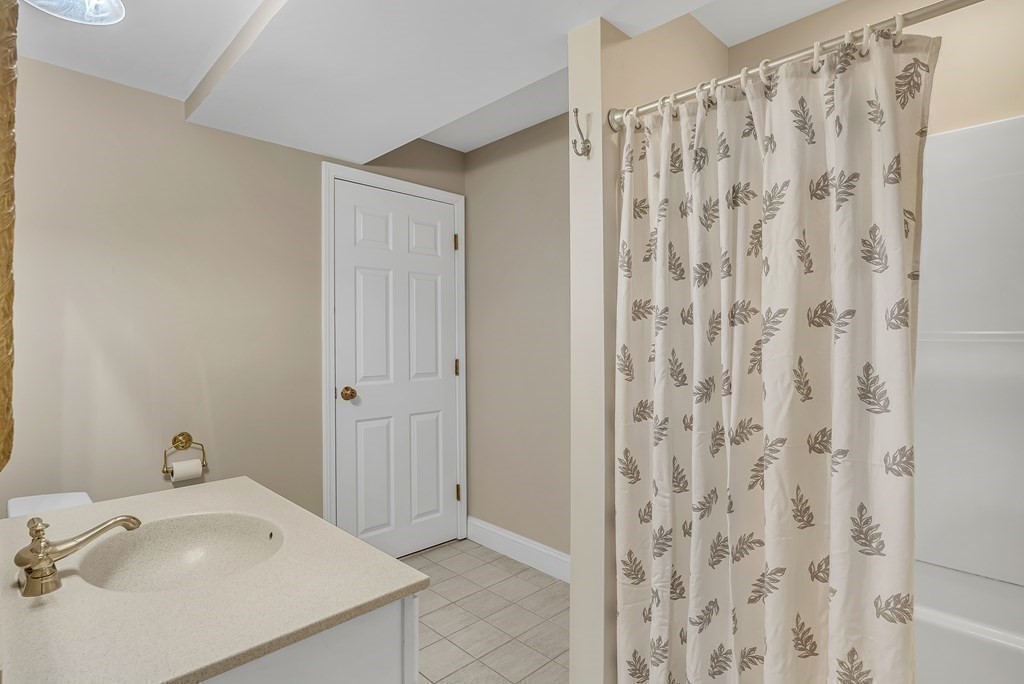 2 Edgehill Road Hopkinton, MA 01748 - Photo 35 of 42 Gallery Image 35