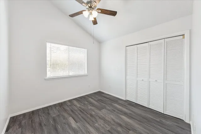 $1,995 | 3205 Mac Arthur Avenue, Unit B, Lago Vista, TX 78645