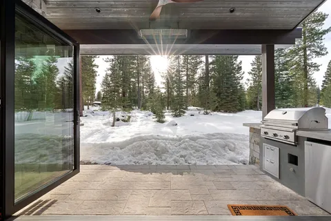 $4,790,000 | 9400 Heartwood Drive, Truckee, CA 96161