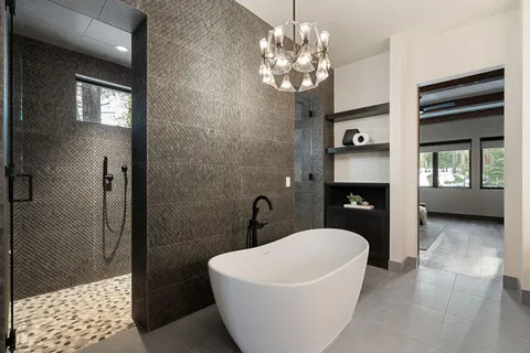 $4,790,000 | 9400 Heartwood Drive, Truckee, CA 96161