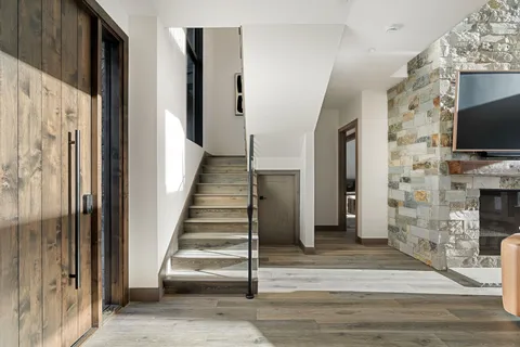 $4,790,000 | 9400 Heartwood Drive, Truckee, CA 96161