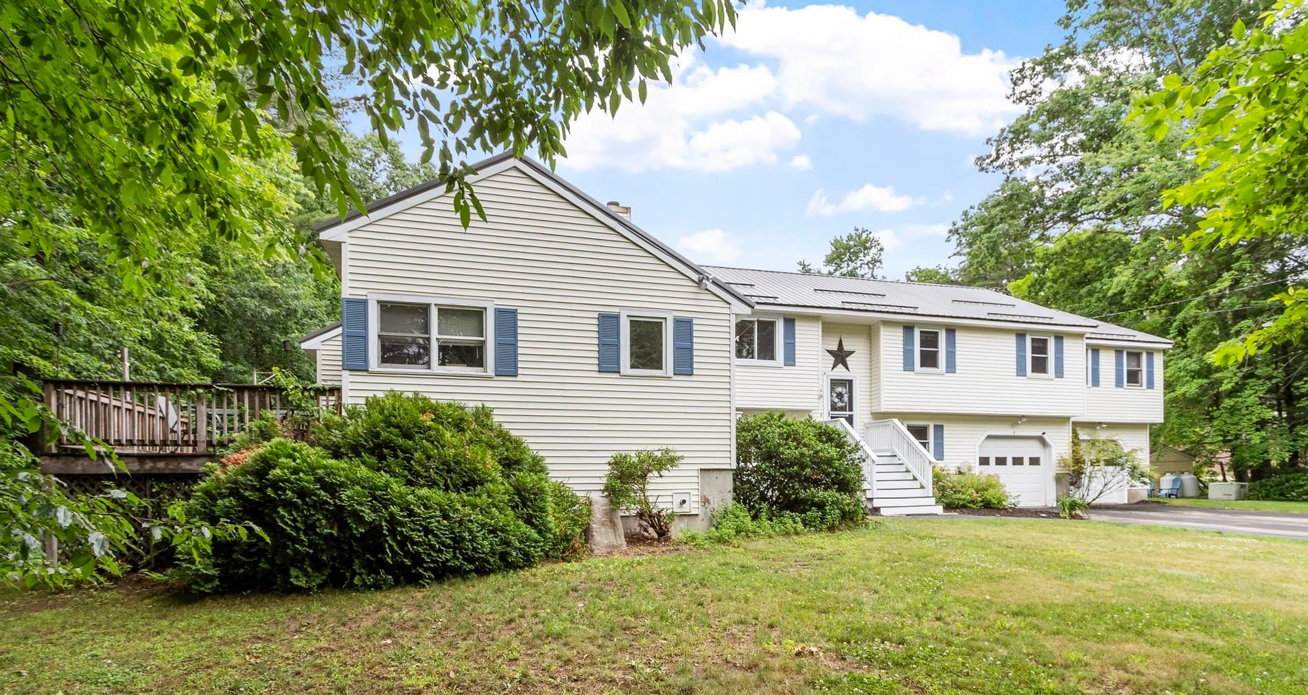 113 Newton Road Plaistow, NH 03865 - Photo 2 of 60