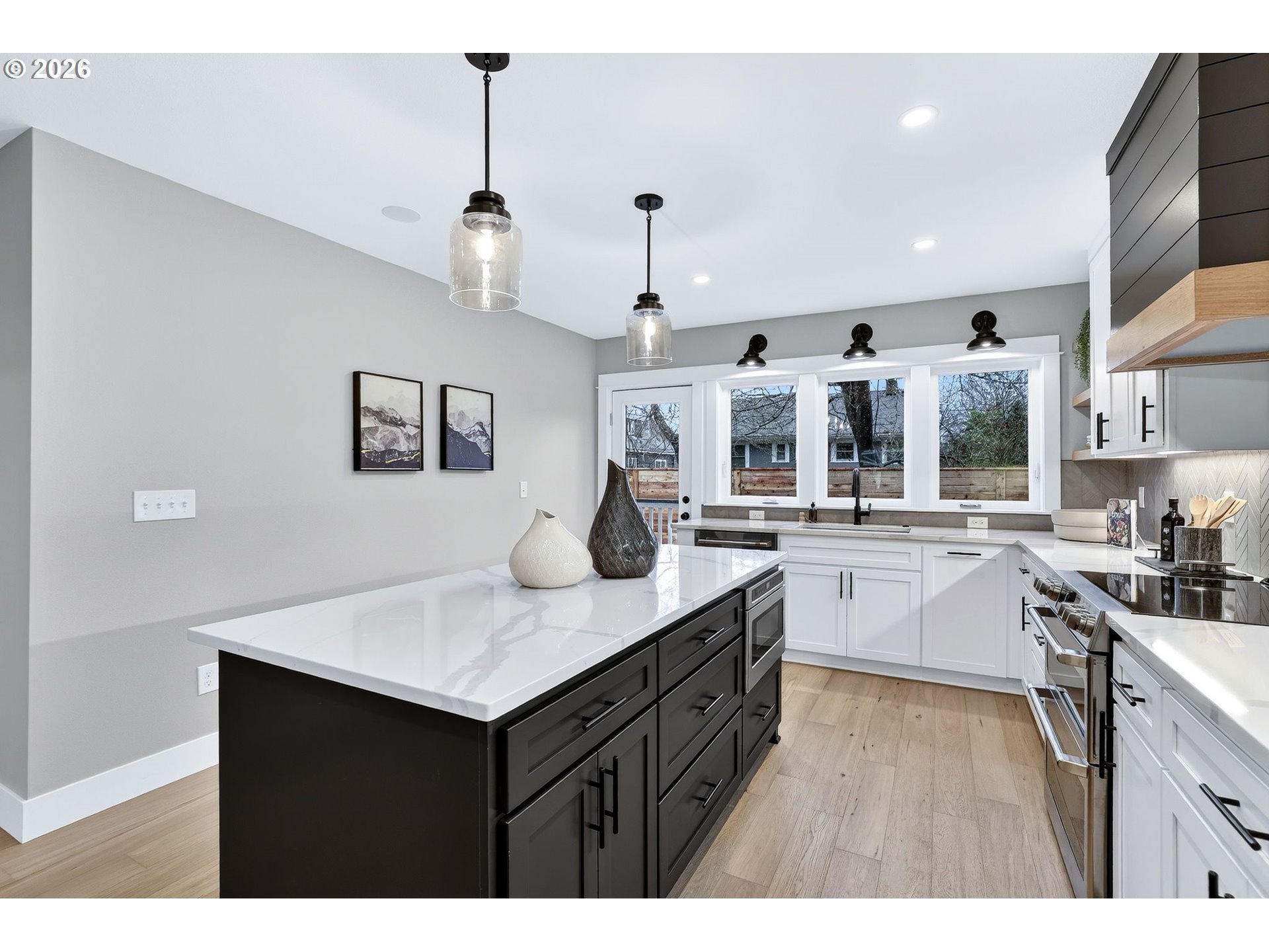 3405 Northeast 56th Avenue Portland, OR 97213 - Photo 16 of 43