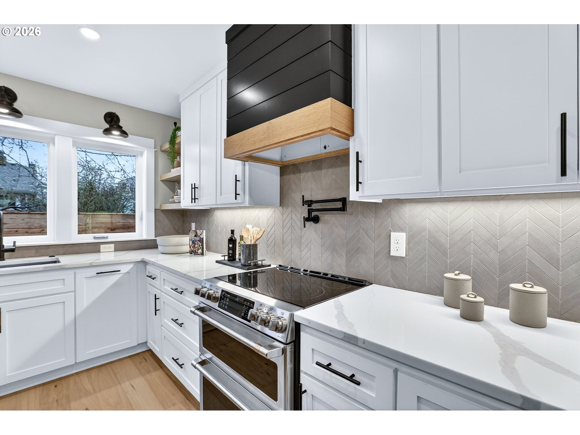 3405 Northeast 56th Avenue Portland, OR 97213 - Photo 18 of 43