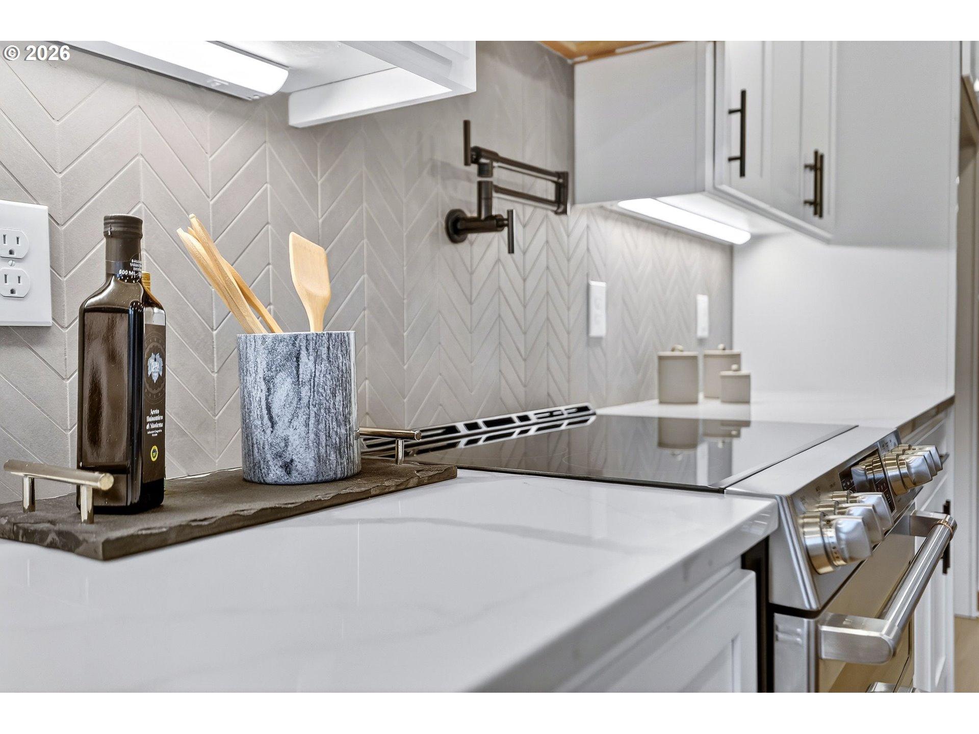 3405 Northeast 56th Avenue Portland, OR 97213 - Photo 19 of 43