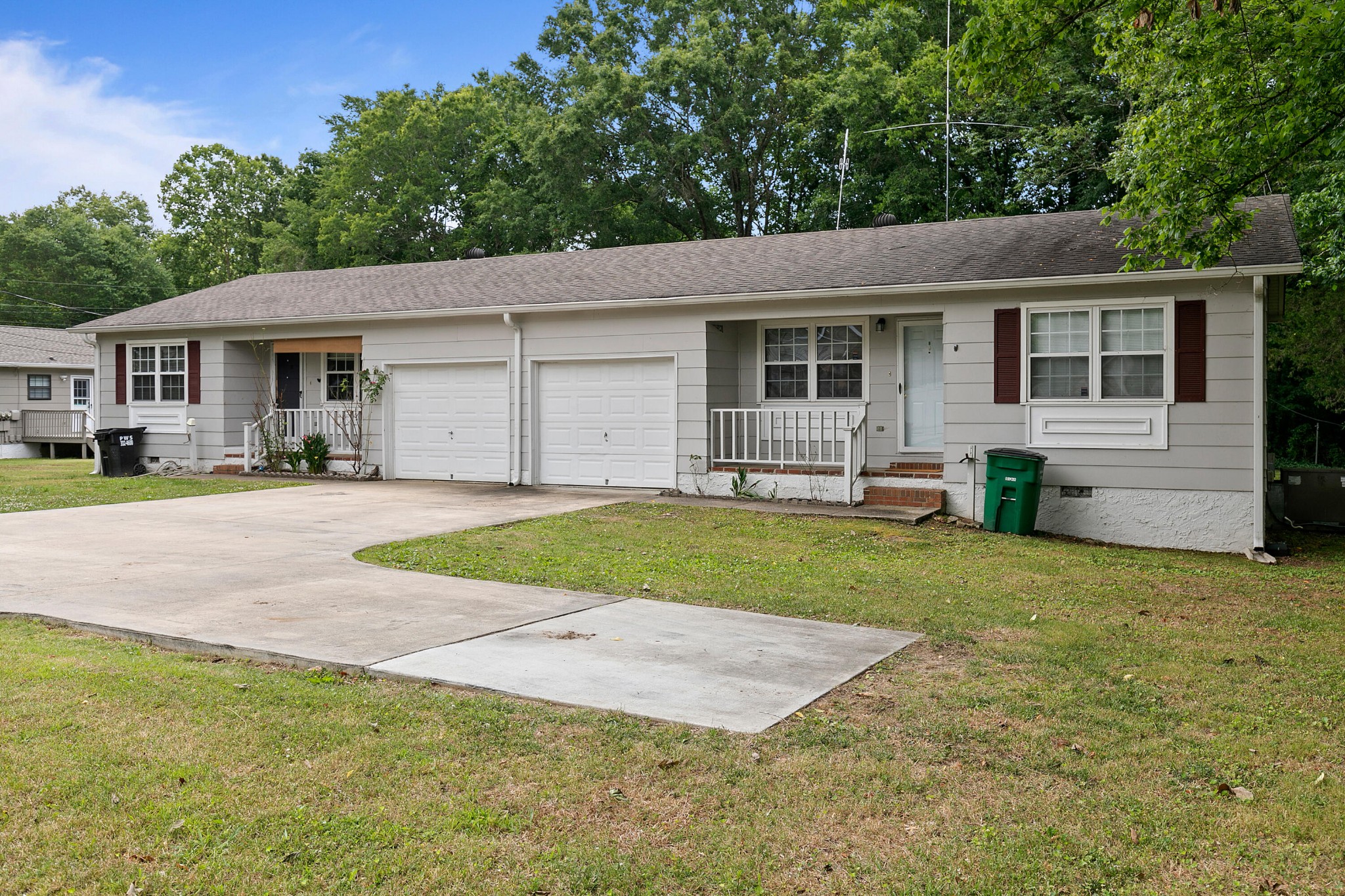 7816 Middle Valley Road Hixson, TN 37343 - Photo 2 of 29 Gallery Image 2