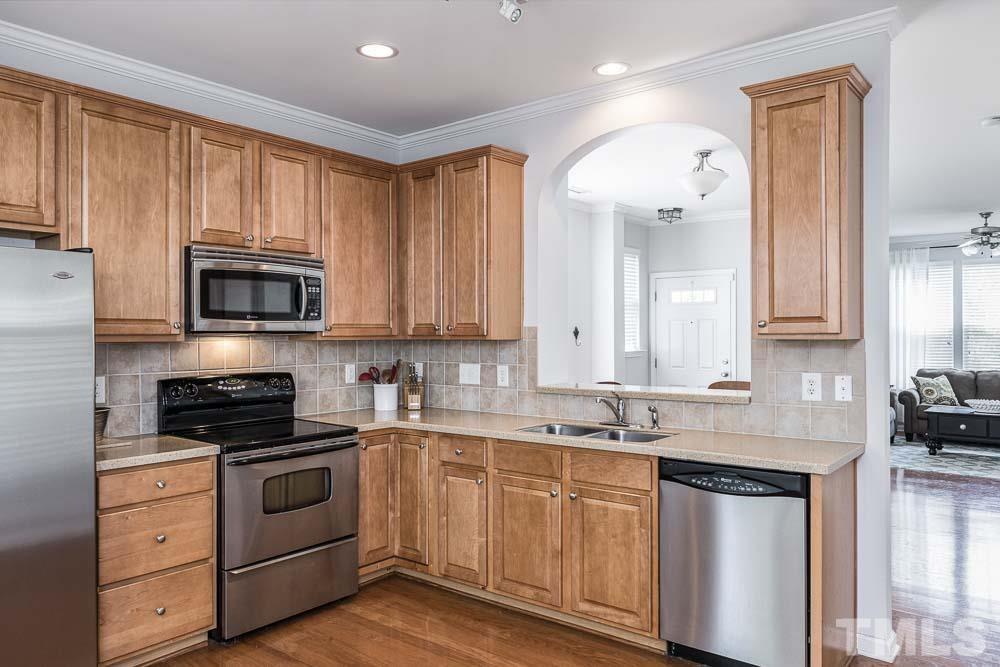 6010 Viking Drive Raleigh, NC 27612 - Photo 11 of 28
