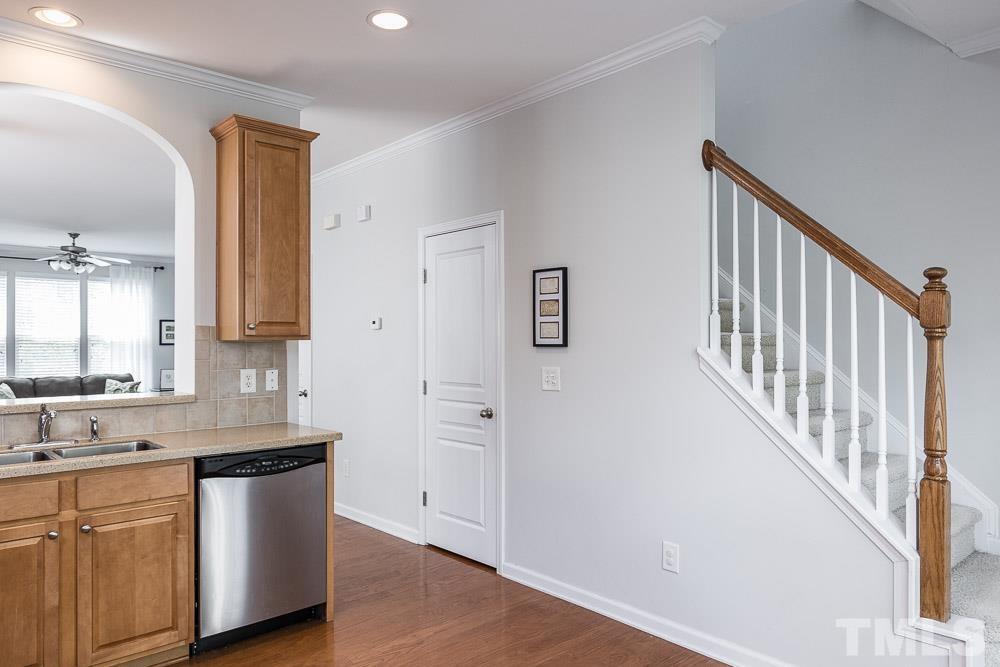 6010 Viking Drive Raleigh, NC 27612 - Photo 13 of 28