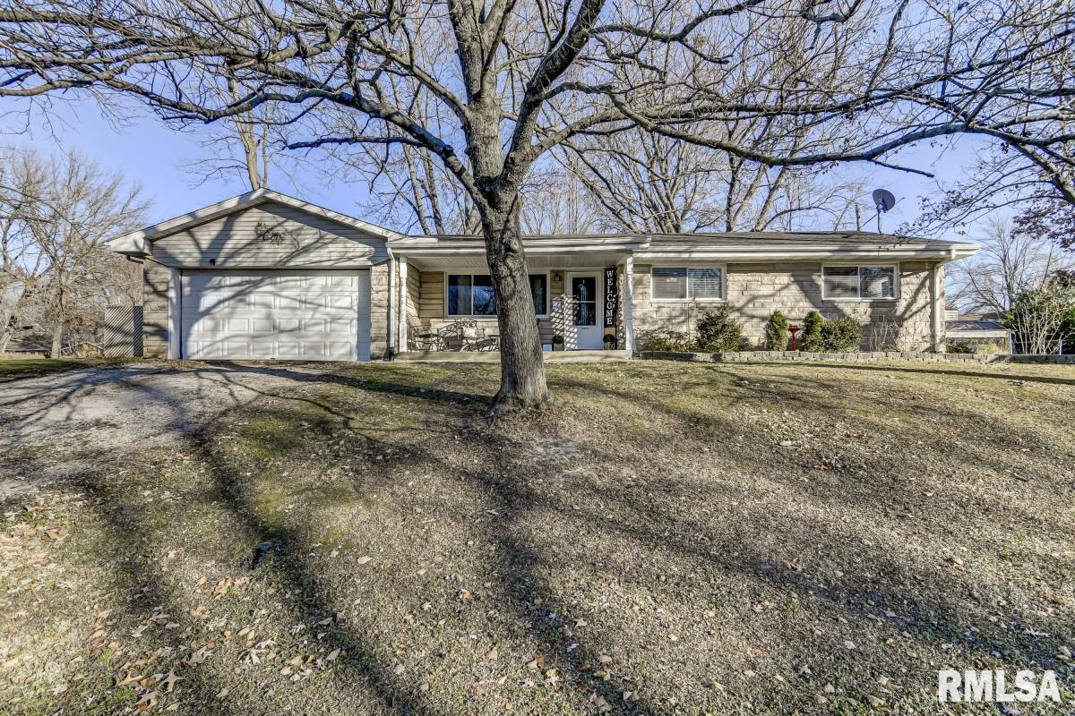 77 Bonnie Brook Road Chatham, IL 62629 - Photo 2 of 22
