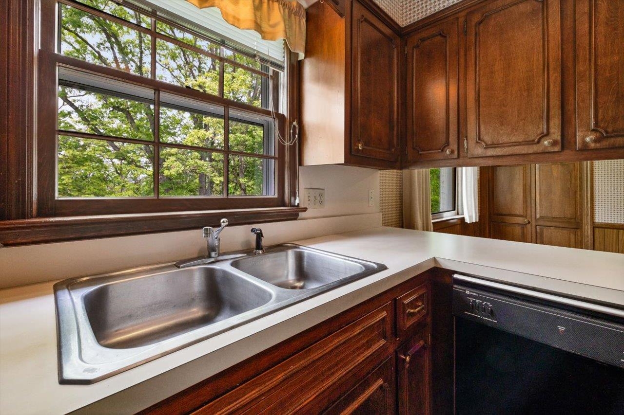1187 Pinehurst Road Staunton, VA 24401 - Photo 17 of 57 Gallery Image 17