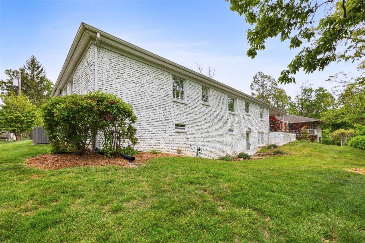 1187 Pinehurst Road Staunton, VA 24401 - Photo 52 of 57 Gallery Image 52