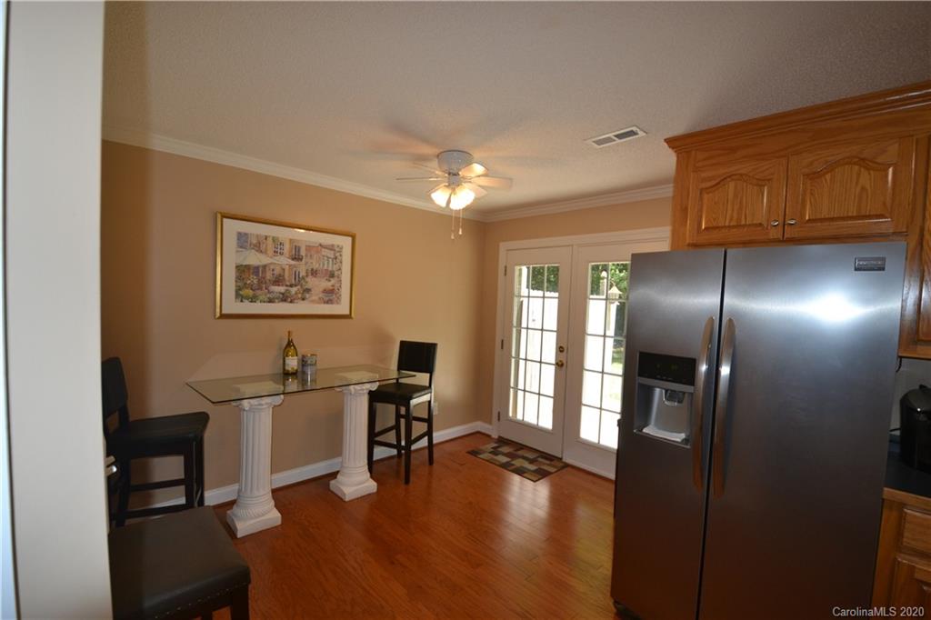 5625 Plantation Ridge Road Charlotte, NC 28214 - Photo 14 of 26 Gallery Image 14