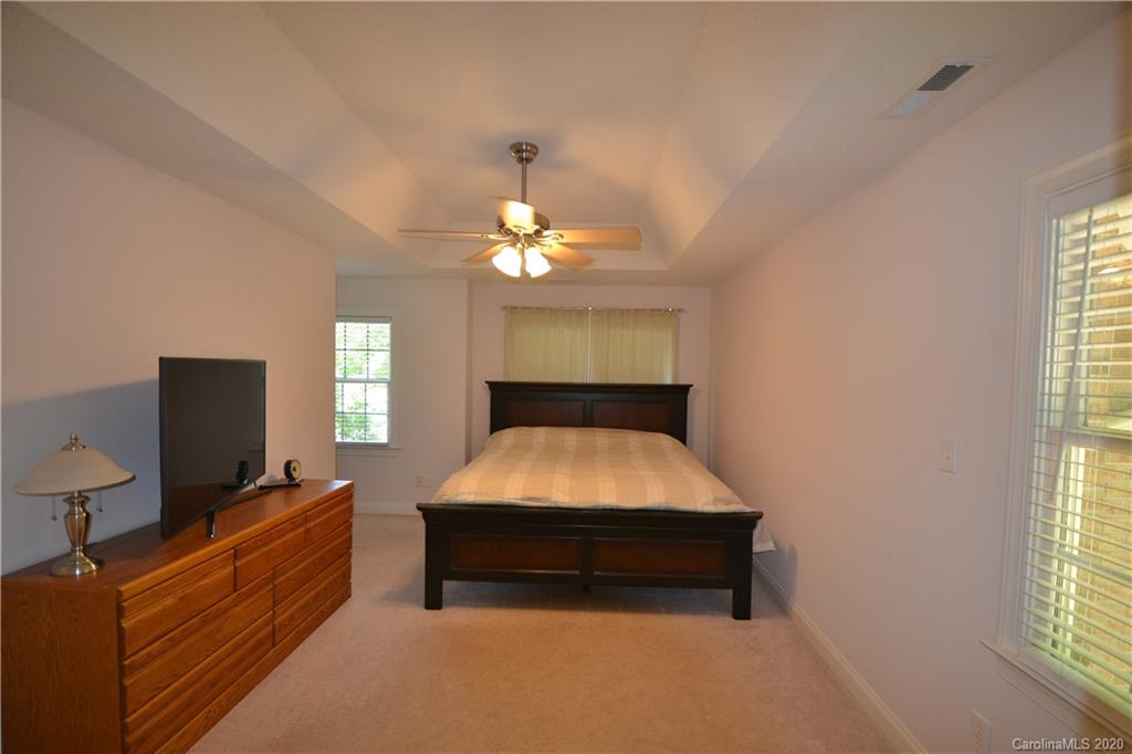 5625 Plantation Ridge Road Charlotte, NC 28214 - Photo 18 of 26 Gallery Image 18