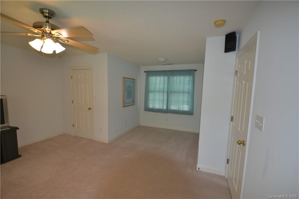 5625 Plantation Ridge Road Charlotte, NC 28214 - Photo 25 of 26 Gallery Image 25