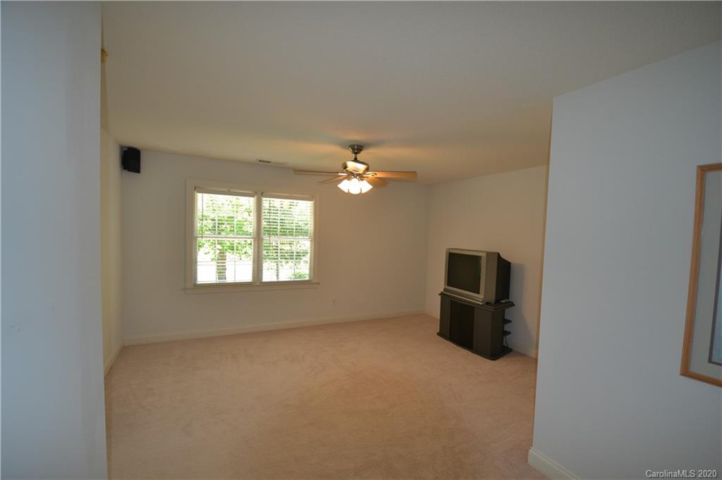5625 Plantation Ridge Road Charlotte, NC 28214 - Photo 26 of 26 Gallery Image 26