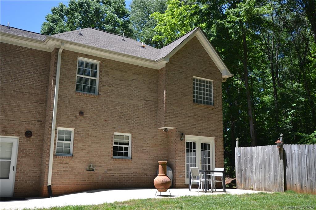 5625 Plantation Ridge Road Charlotte, NC 28214 - Photo 7 of 26 Gallery Image 7