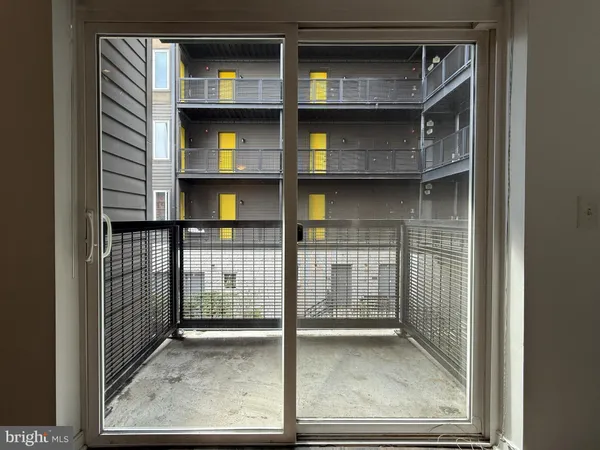 $2,400 | 1250 9th Street Northwest, Unit 218, Washington, DC 20001